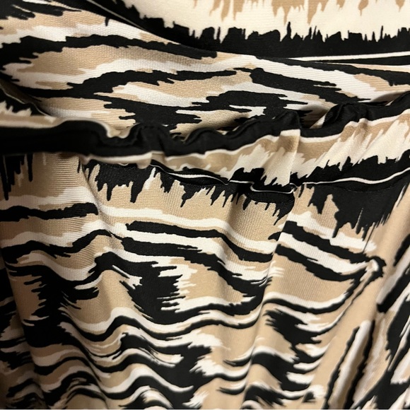 BCBG Max Azria Strapless Pockets Dress Animal Print Size Medium M - Picture 7 of 9